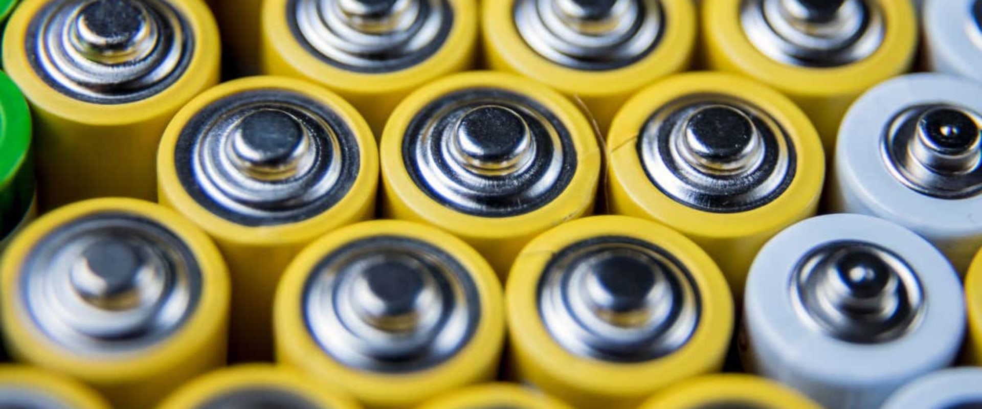 What are some common applications for lithium batteries?